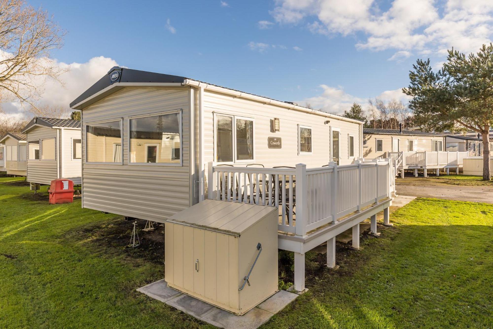 Club Tropicana Poole Exterior foto